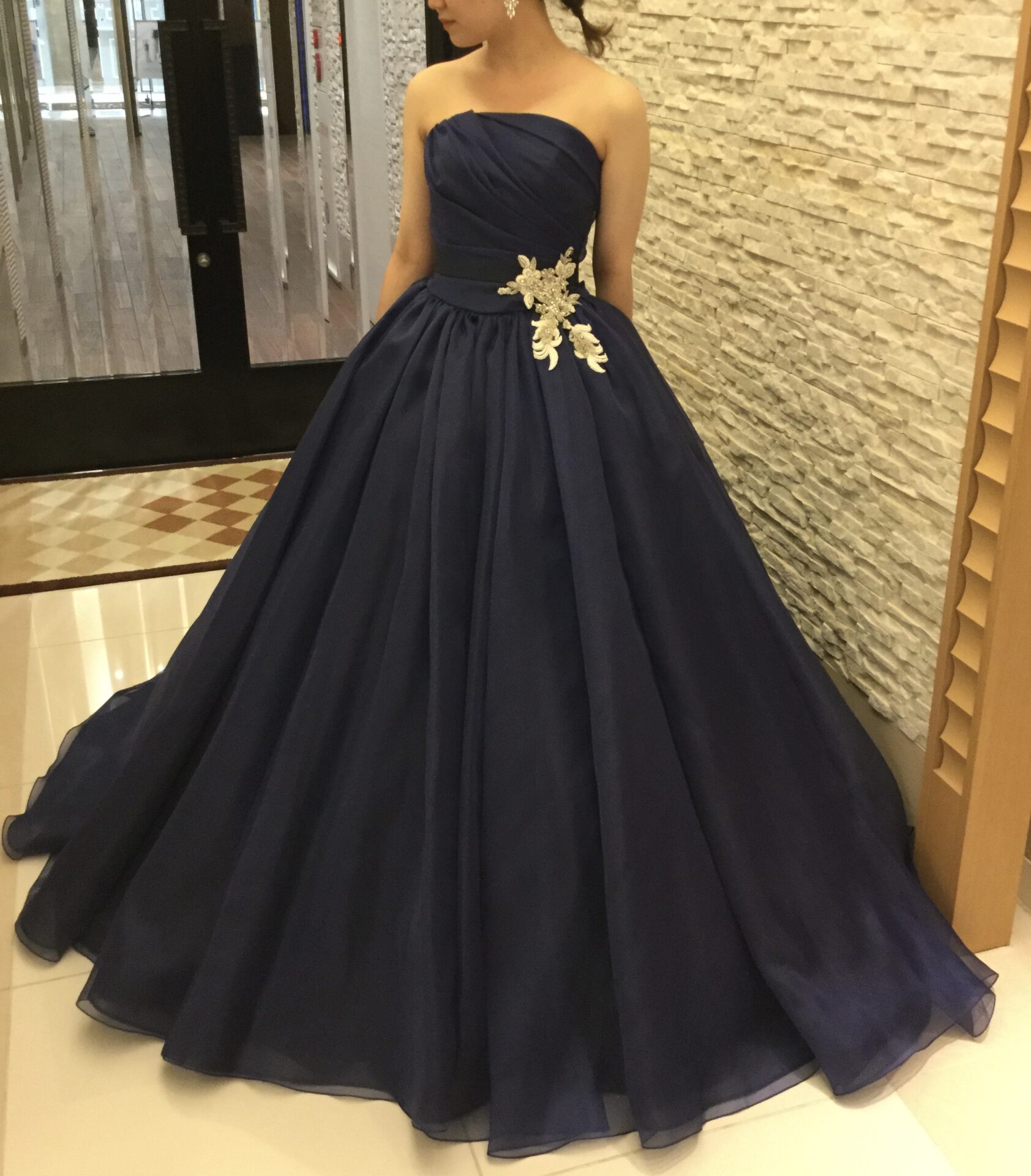 【クリーニング済】マリエクラッセ　ウェディングドレス img14_094.jpg